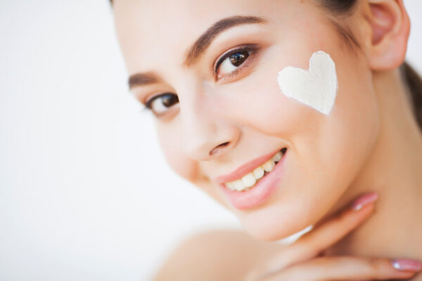 Pelle bellissima con prodotti avon